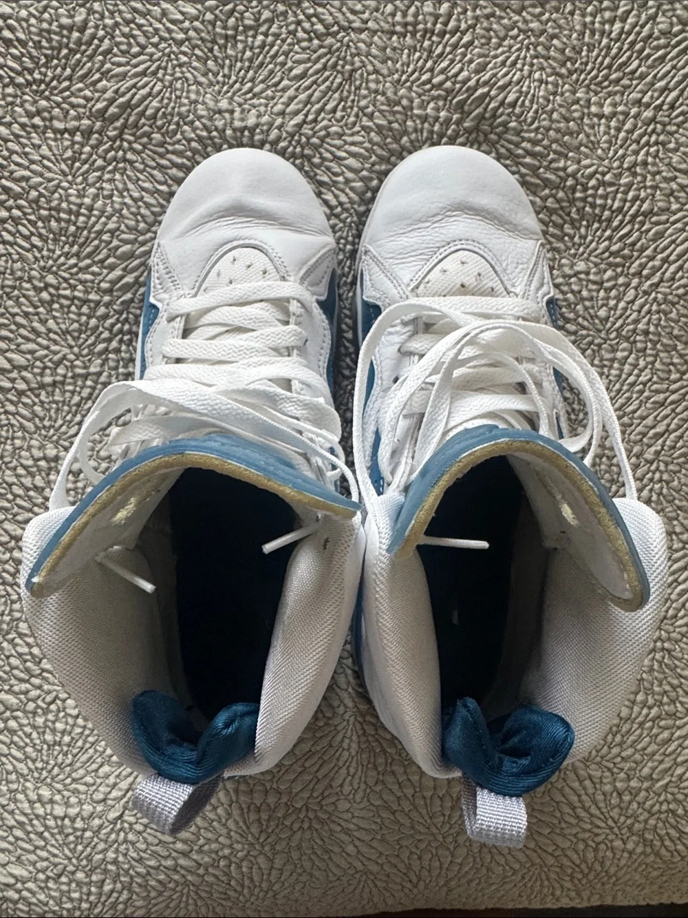 Jordan MVP (GS) Kids White and Blue High-Top Sneakers